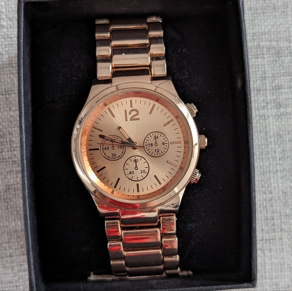 Rose Gold Watch By Claire's - Picture 2 of 11
